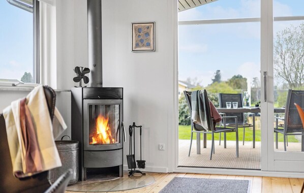 Interior - 3 bedroom amazing home in Otterup (Otterup)