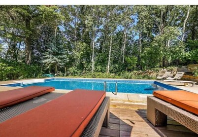 Private Pool Huge house
