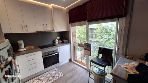 A 5 Minutes de la Sagrada Família ! Duplex Dans un Passage Très Calme !