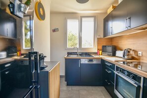 Private kitchen - Bel appart avec balcon et clim près des Calanques (Marseille)