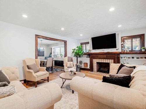 Charming 3/1.5 Cleveland Home