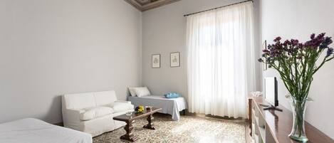 2 slaapkamers, wifi, beddengoed