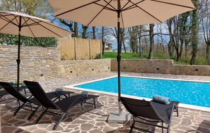 Pool - Lovely home in Podpican with WiFi (Podpican)