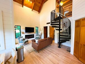 TV connectée, cheminée