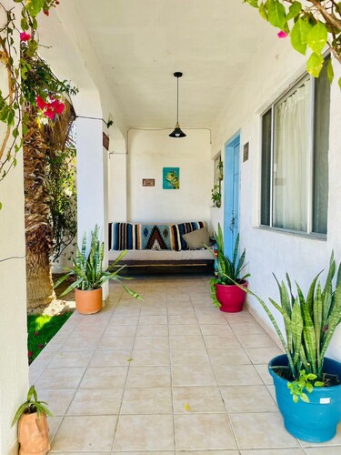 Downtown San José Home, AC, Parking, Full Kitchen, Fast WiFi, Walk Everywhere
