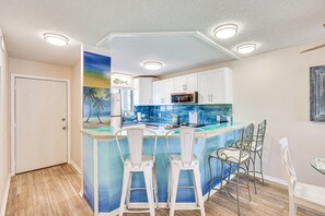 Fridge, microwave, stovetop, dishwasher - Carolina Beach Condo w/ Balcony & Ocean Access! (Carolina Beach)