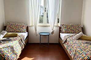 2 bedrooms, bed sheets - P023 - Porto Recanati, comfortable three-room apartment 150 meters from the sea (Porto Recanati)