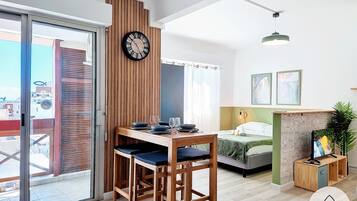 Bügeleisen/Bügelbrett, kostenloses WLAN, Bettwäsche