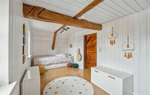 2 bedrooms, iron/ironing board, travel crib, free WiFi