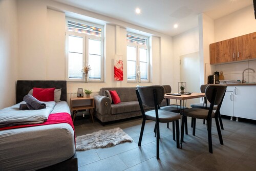 Serviceroom24 - Space in Recklinghausen Hoch WLAN - TV - 24-7 Check-in