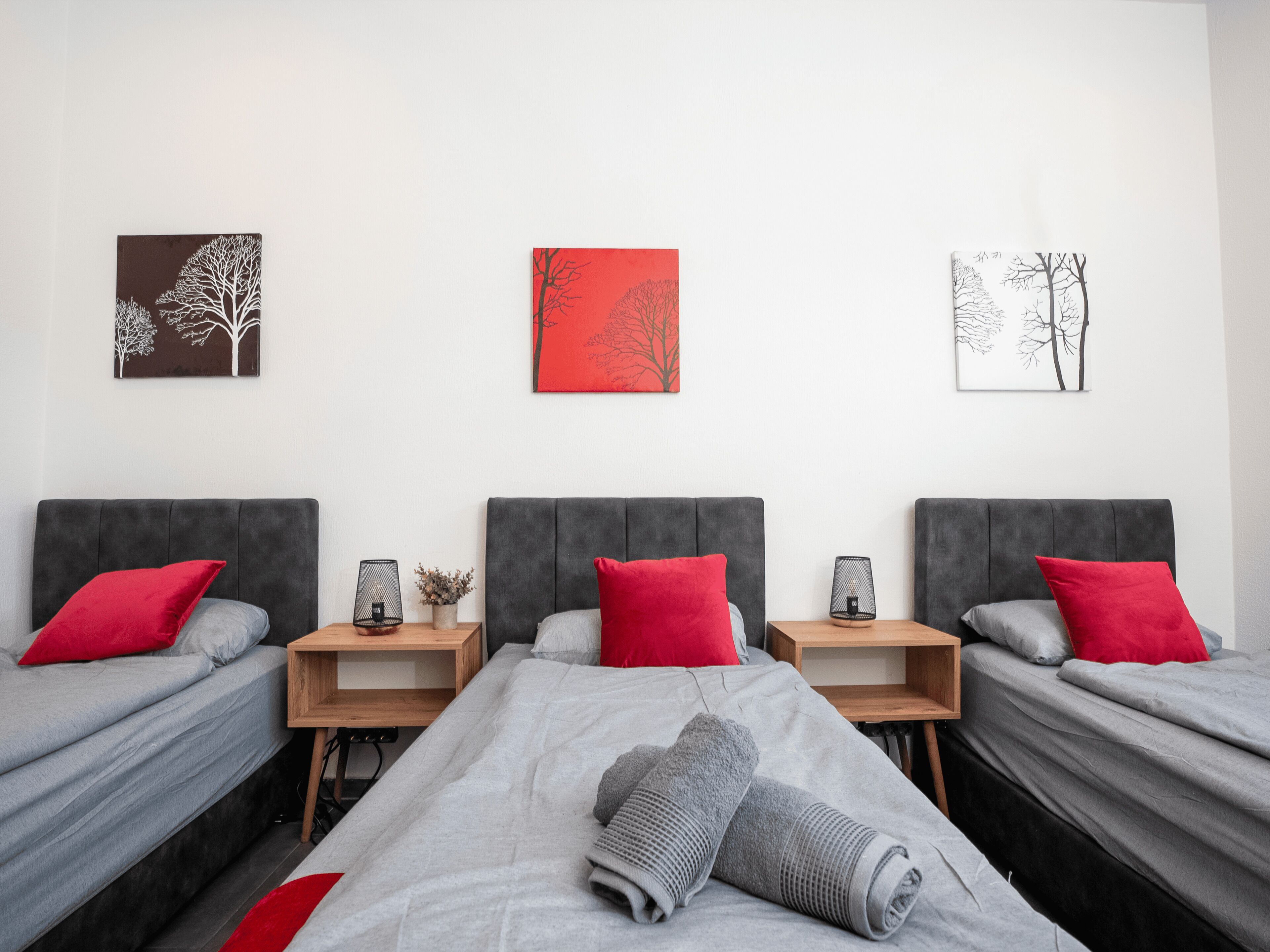 4 Schlafzimmer, Bügeleisen/Bügelbrett, WLAN, Bettwäsche
