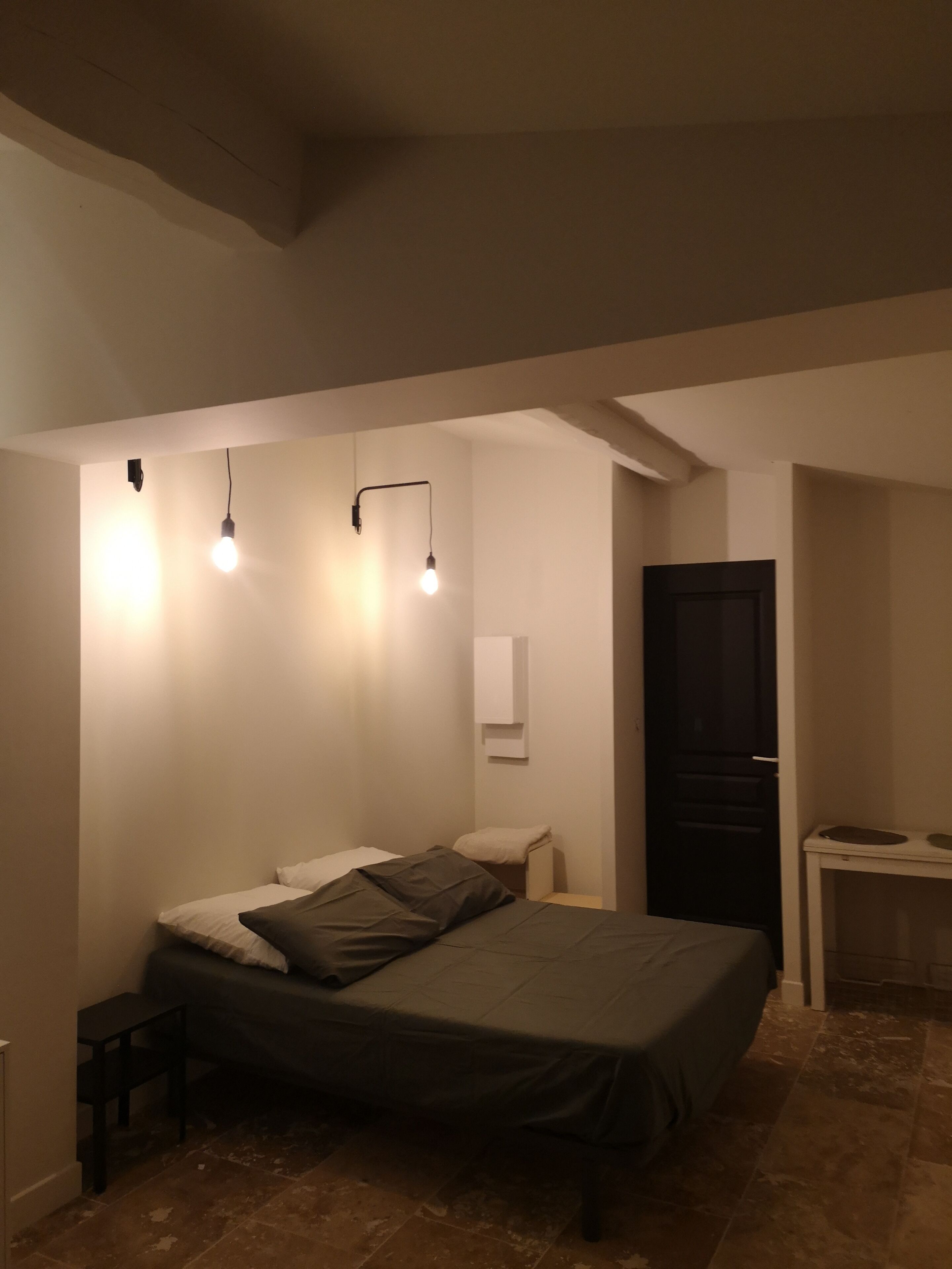 5 chambres, bureau, fer et planche à repasser, Wi-Fi gratuit