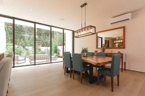 Dining - Luxury custom built home in private gated community. Fits 10.  (Tulum)