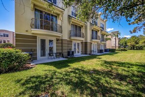 Imagen sin descripción, 5 de 98, botón