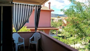 Property grounds - LA Vigna FOR Family P1022 (Capoterra)