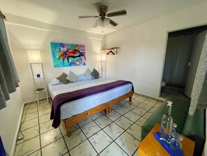 1 dormitorio, cuna de viaje, wifi y ropa de cama