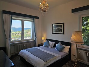 2 chambres, coffres-forts dans les chambres, Wi-Fi gratuit