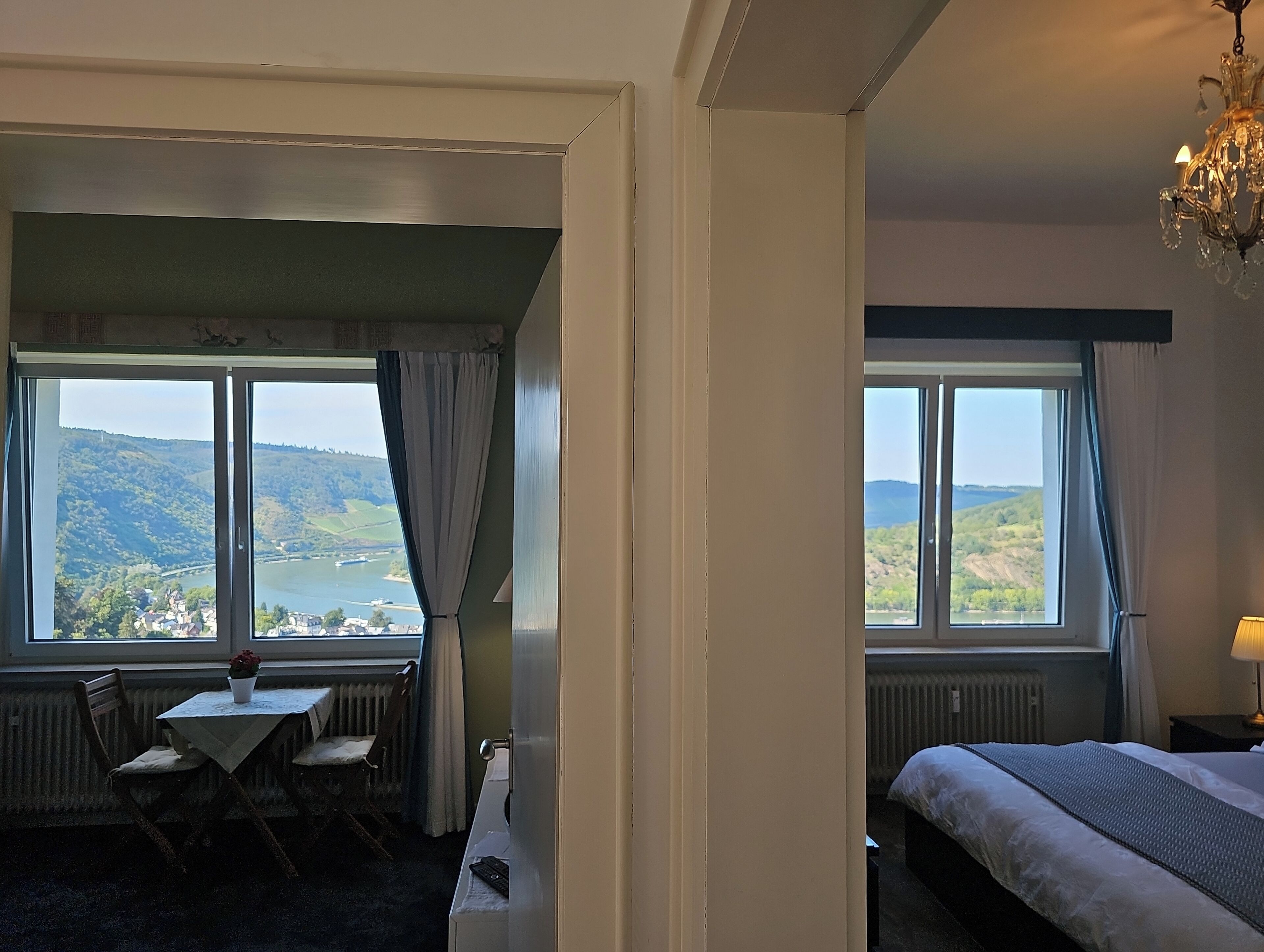 2 Schlafzimmer, Zimmersafe, kostenloses WLAN, Bettwäsche