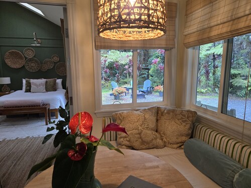 Cozy Volcano Cottage 