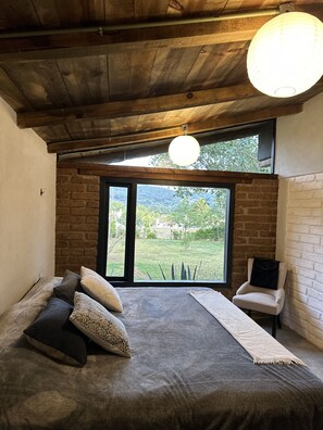 2 bedrooms, desk, iron/ironing board, WiFi - An adobe cottage enjoys the silence near Monte Alto, Actitlan. Petfriendly  (Méx.)