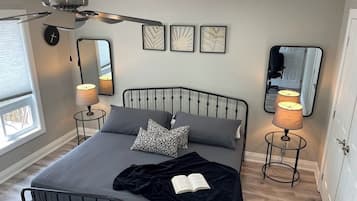 4 bedrooms, desk, iron/ironing board, free WiFi