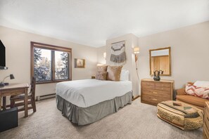 3 多间卧室、熨斗/熨衣板、免费 WiFi、床单