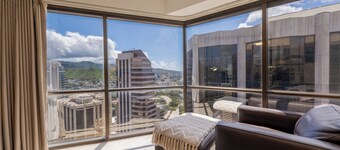 Bishop Suites At The Executive Centre