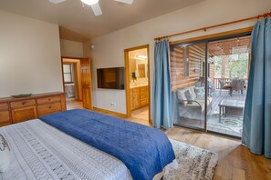 3 chambres, fer et planche à repasser, Wi-Fi, draps fournis