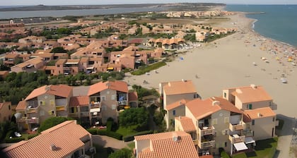 Apartment 'F K K Ferienwohnung Oasis Naturist' with Shared Pool, Shared Garden and Wi-Fi