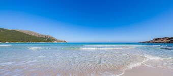 Appartement 'Perleta' avec vue sur la mer, Wi-Fi et climatisation