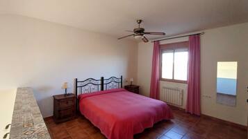 1 chambre, Wi-Fi gratuit, draps fournis