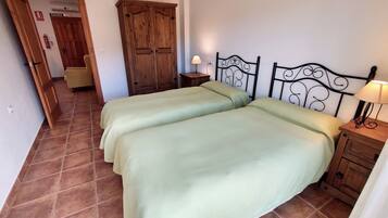 2 slaapkamers, gratis wifi, beddengoed