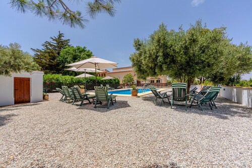 Apartment 'Apartamento Membrillo' with Mountain View, Wi-Fi and Air Conditioning