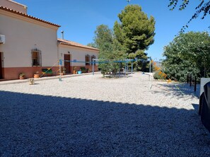 Children’s area - Apartment 'Apartamento Nispero' with Mountain View, Wi-Fi and Air Conditioning (Velez - Rubio)