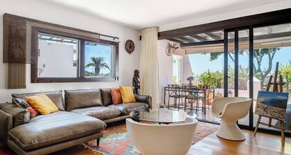 Casa de vacaciones 'Casa La Rosa Del Mar' con terraza privada, balcón y Wi-Fi