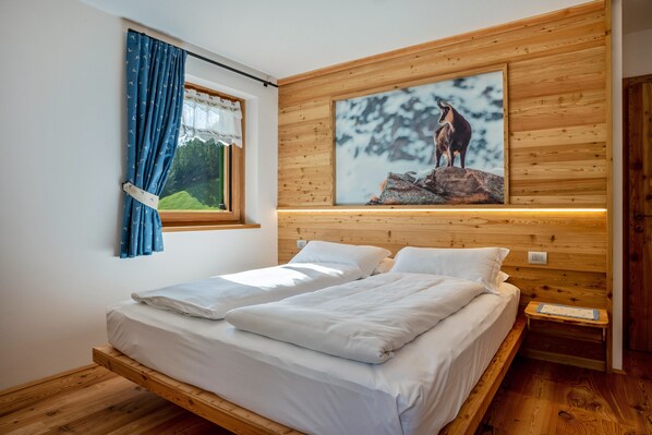 2 Schlafzimmer, kostenloses WLAN, Bettwäsche, Rollstuhlgeeignet