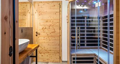 Apartment 'Volo Dell'aquila With Private Sauna' with Mountain View