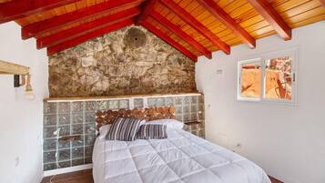 4 sovrum, strykjärn/strykbräda, gratis wi-fi och sängkläder