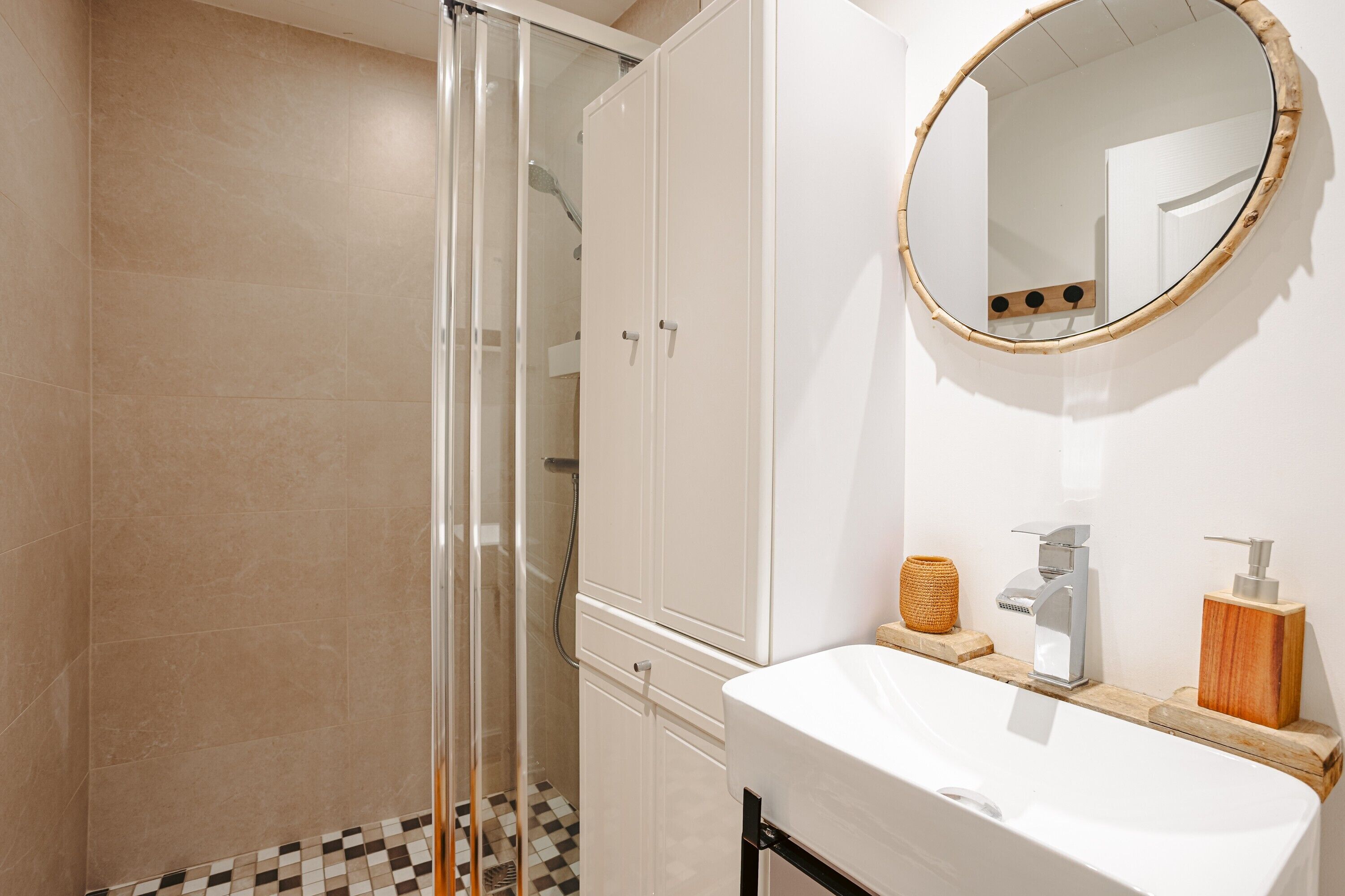 Shower, hair dryer