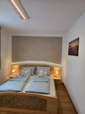 2 habitaciones, wifi gratis y ropa de cama 