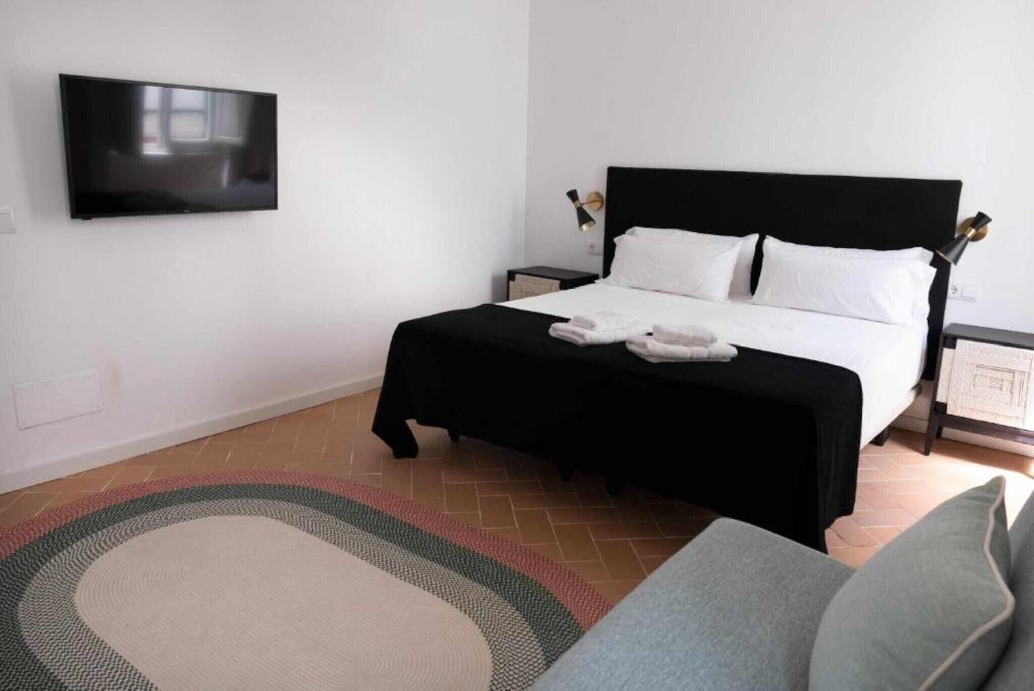 1 bedroom, free WiFi, bed sheets