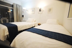2 quartos, Wi-Fi de cortesia, roupa de cama