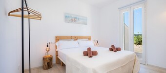 Farmhouse 'Son Crespi Vell 2' with Mountain View and Private Terrace