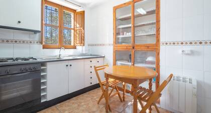 Maison de vacances 'Casa Del Practicant' avec vue montagne, terrasse privée et jardin privé