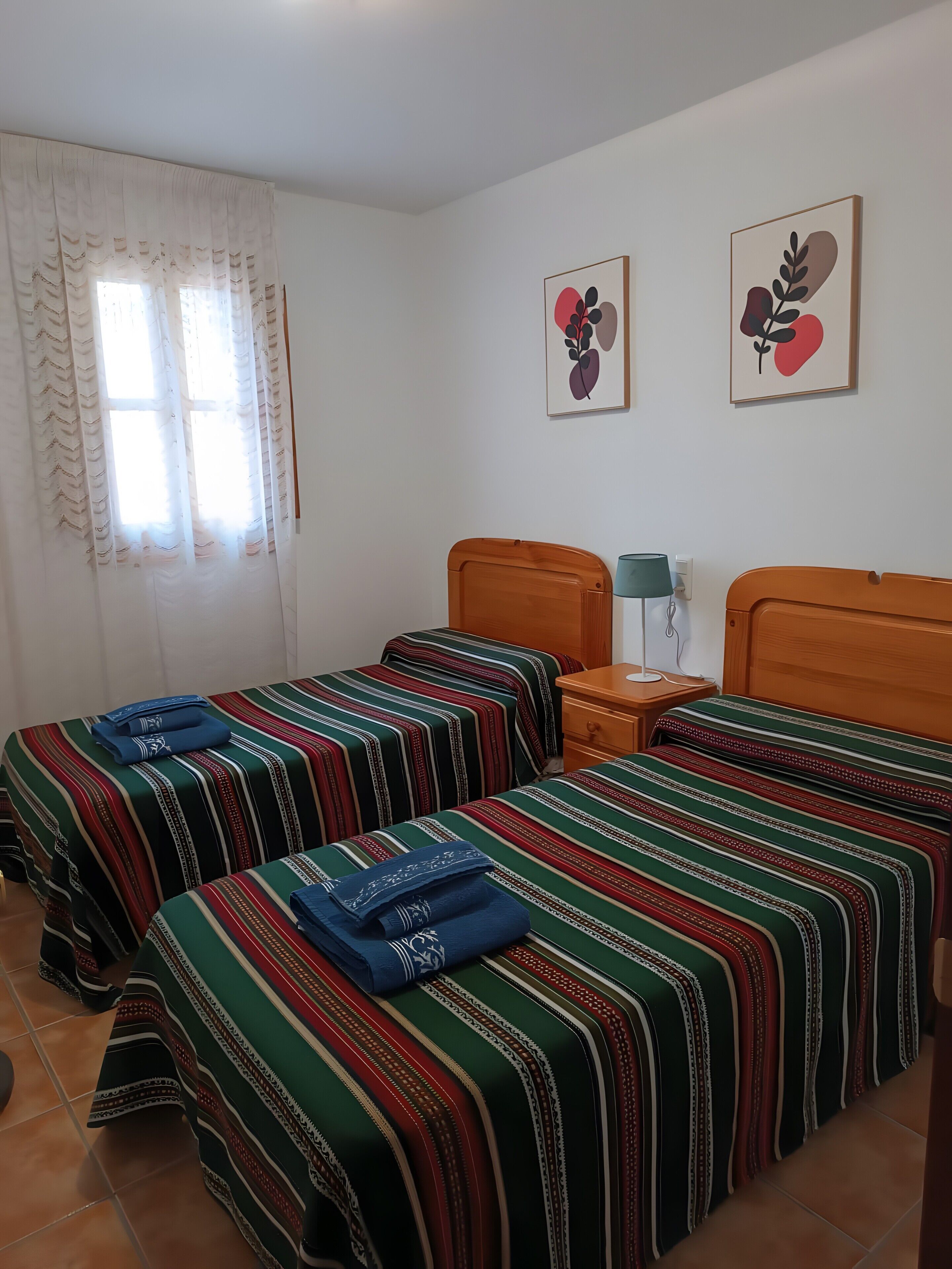 5 habitaciones, wifi y ropa de cama 