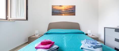 2 間睡房、床單