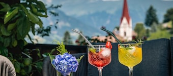 Apartment 'Hortensie Pension Sankt Ursula' with Mountain View, Shared Terrace and Wi-Fi