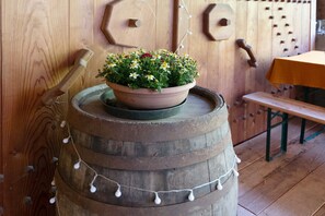 Interior - Apartment 'Ausser Brugghof Birgit' with Mountain View, Shared Garden and Wi-Fi (Schnals)