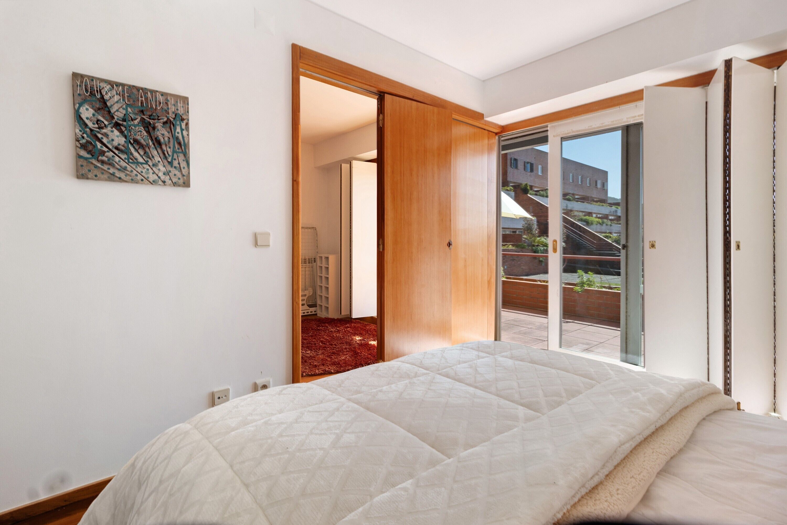 1 室のベッドルーム、WiFi (無料)、ベッドシーツ