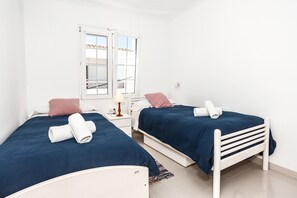 3 habitaciones, wifi gratis y ropa de cama 